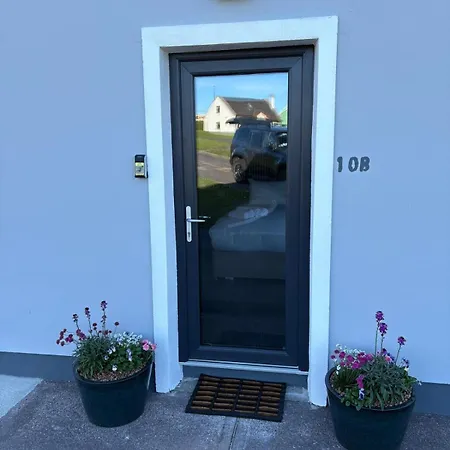Apartament Dingle Garden 10 B