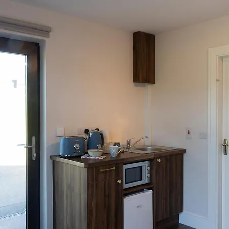 Dingle Garden 10 B Apartamento *